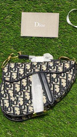Blue oblique jacquard saddlebag