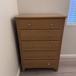 Solid Wood 6-Drawer Dresser – 47x32x18