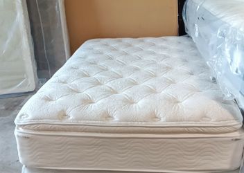 Full Size Mattress (Colchon Full Size)
