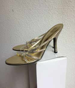 Enzo Angiolini Heels Gold Size 8
