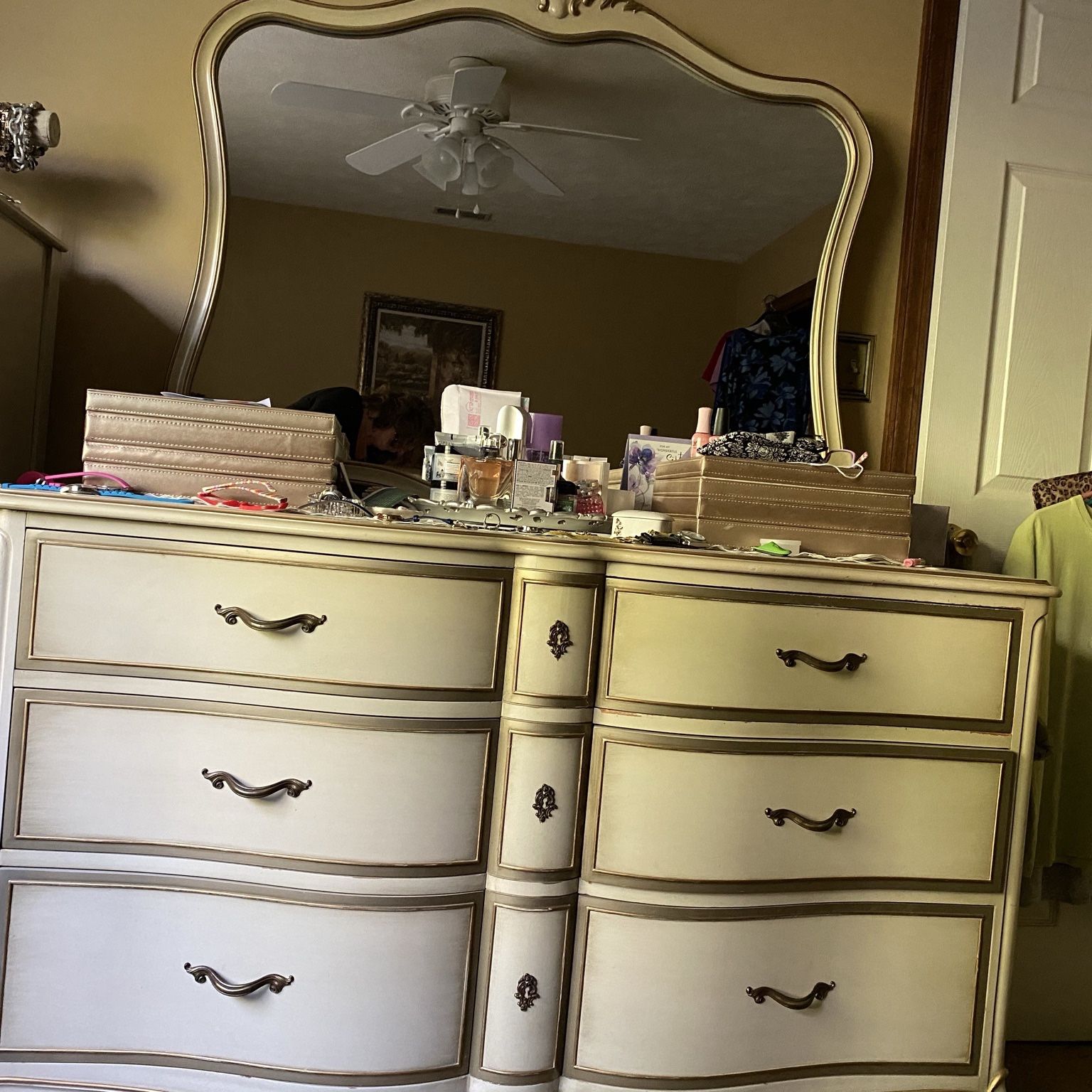 Bedroom Set - Drexel Tourmaline French Provincial