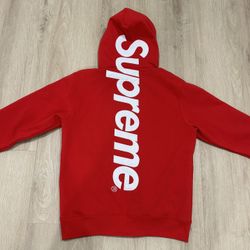 Supreme Hoodie