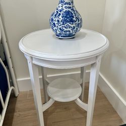Accent Table