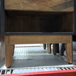 Wooden End Table Must Go!