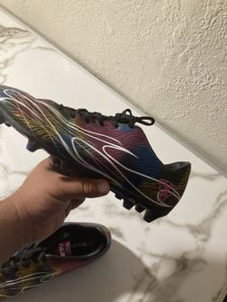 Soccer cleats