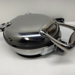 All-Clad WD700162 Stainless Steel Classic Round Waffle Maker with 7 Browning Settings, 4-Section