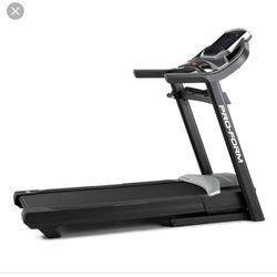ProForm Sport 7.0 Treadmill Brand New in Box (Comes with 1 Free Year of iFit!)
