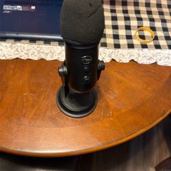 Blue Yeti USB  Microphone