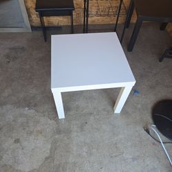 Table Ikea