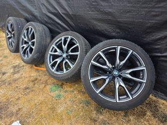 BMW 22" Silver & Jet Black 755M M Performance V- Spoke Alloy Wheels