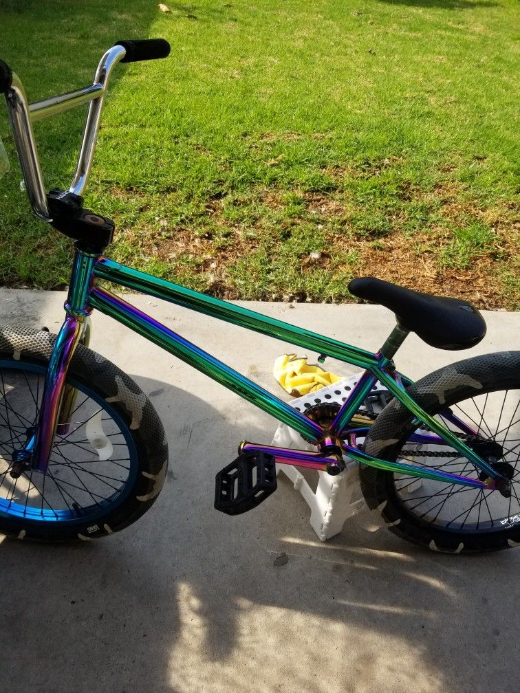 BMX BIKE (20,5 