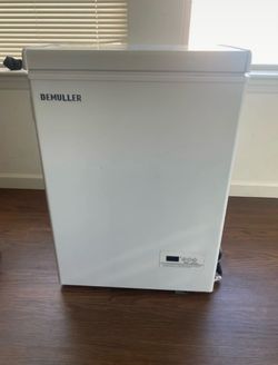 mini fridge