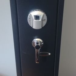 Barska Biometric Rifle Gun Safe