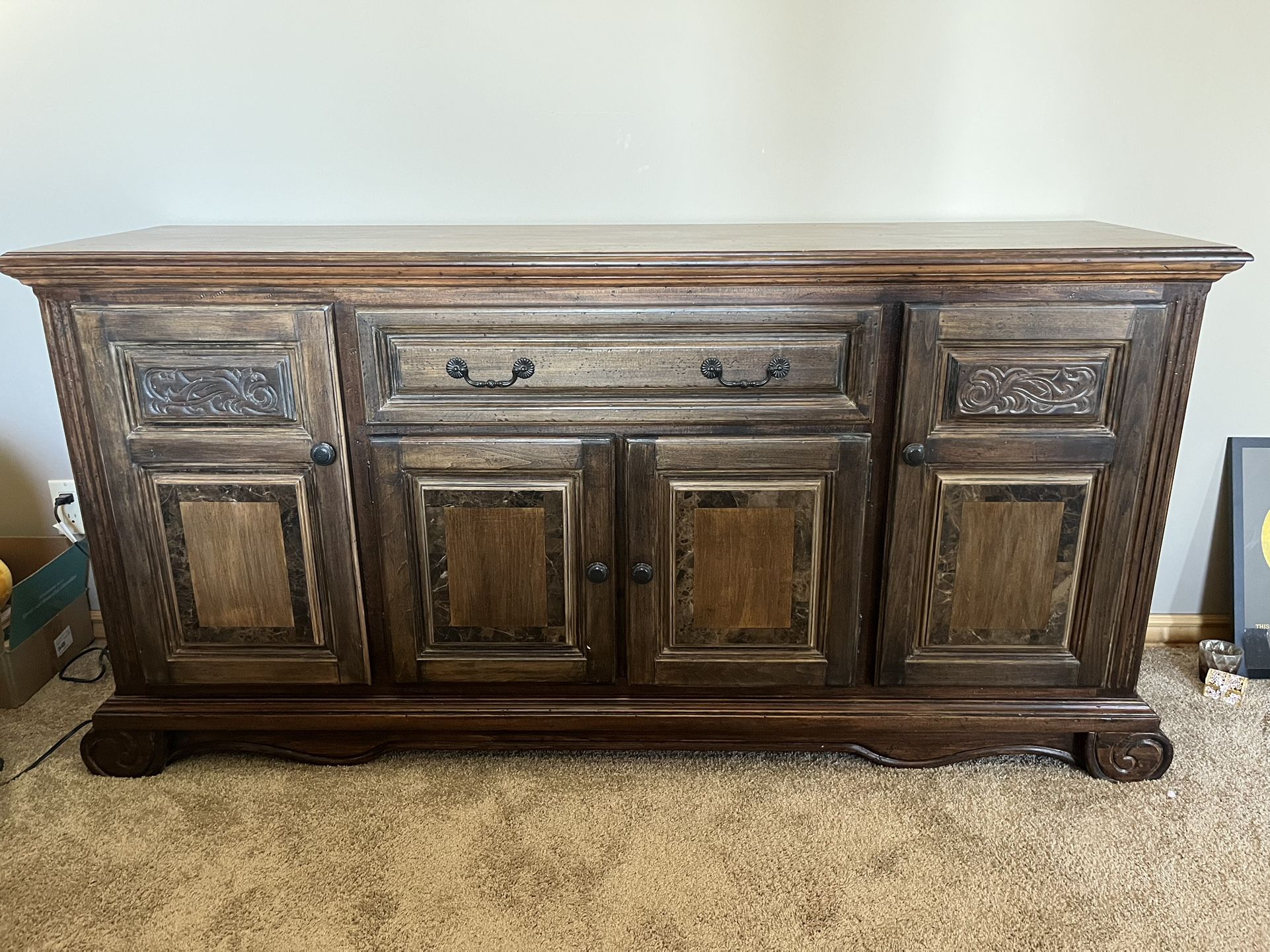 Beautiful Dresser Or Serving Table w/shelves
