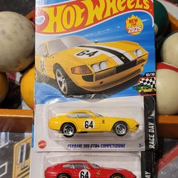Hot Wheels FERRARI 365 GTB4 COMPETIZIONE 2 Car Lot Yellow and Red