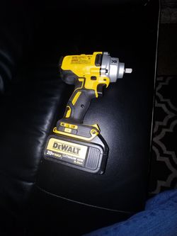 Wrench Dewalt 1/2