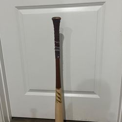 Used Maruchi Wood Bat Size 30