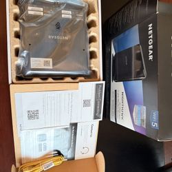 Netgear Nighthawk AC1900 DOCSIS3.0 Modem Router