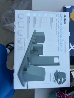 Desk organizer