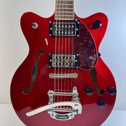 Gorgeous Gretsch Guitars G2657T Streamliner Center Block Jr. Double-Cut With Bigsby Electric Guitar Candy Apple Red