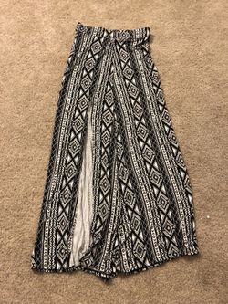 Brand new front slit maxi skirt