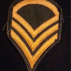 Vintage Genuine WW11 U.S. Army Chevron: Staff Sergeant - Gold Embroidered On Green