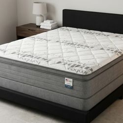 New KING SIZE MATTRESS PILLOW TOP 12 INCHES INNERSPRING MATTRESS FREE BOXSPRING (BED FRAME NOT INCLUDED) 