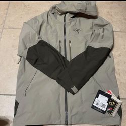 Arc’teryx Men’s Snow Jacket XL