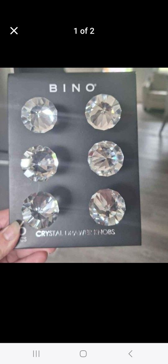 Diamond Knobs 