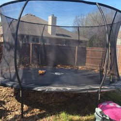 Trampoline Like New Only Used For 2 Months 
