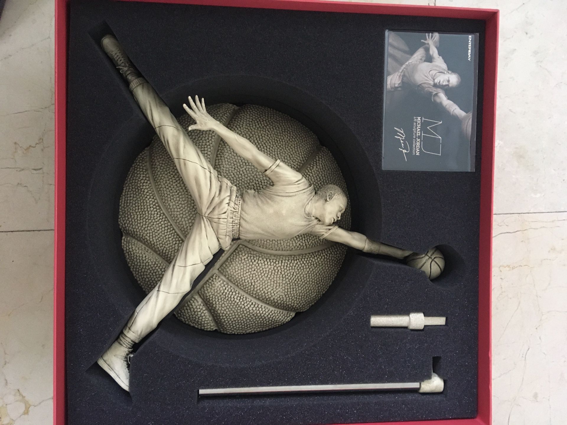 Michael Jordan sculpture By Enterbay 300pc worldwide