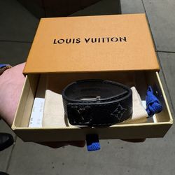 Lv Bracelet