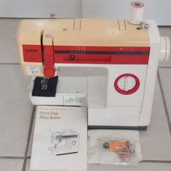 BROTHER SEWING MACHINE 