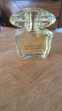 Versace Yellow Diamond Eau de Toilette (90 ml / 3.0 fl oz) – Tester Box