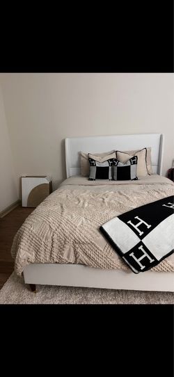Queen Size Bed