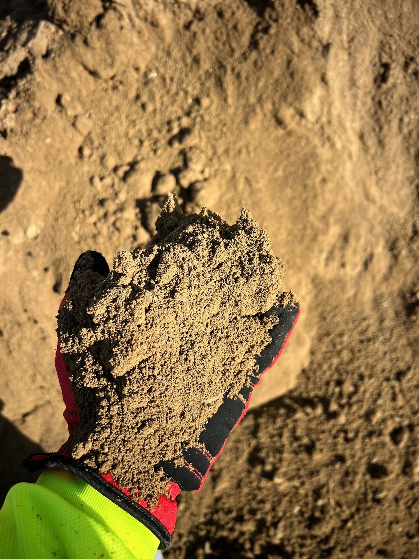 Clean dirt For Free/ Tierra Limpia Gratis