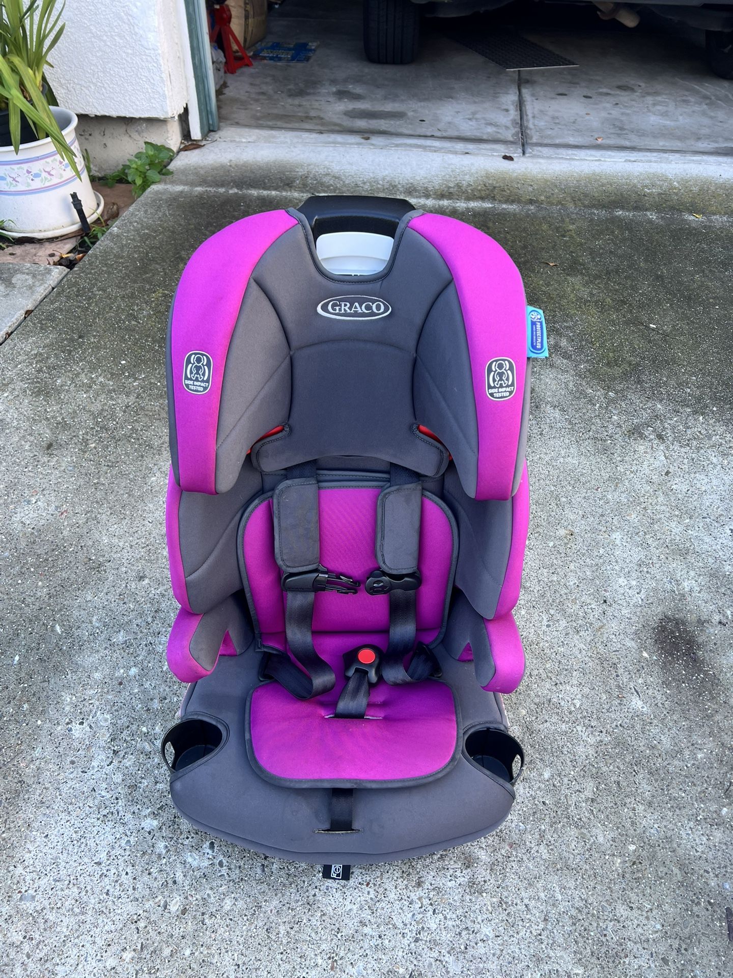 Graco Tranzitions 3-in-1 Harness Booster Car Seat