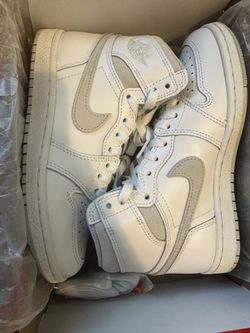 Air Jordan 1 '85 Neutral Grey  BQ4422-100 Size 5 Lightly Used