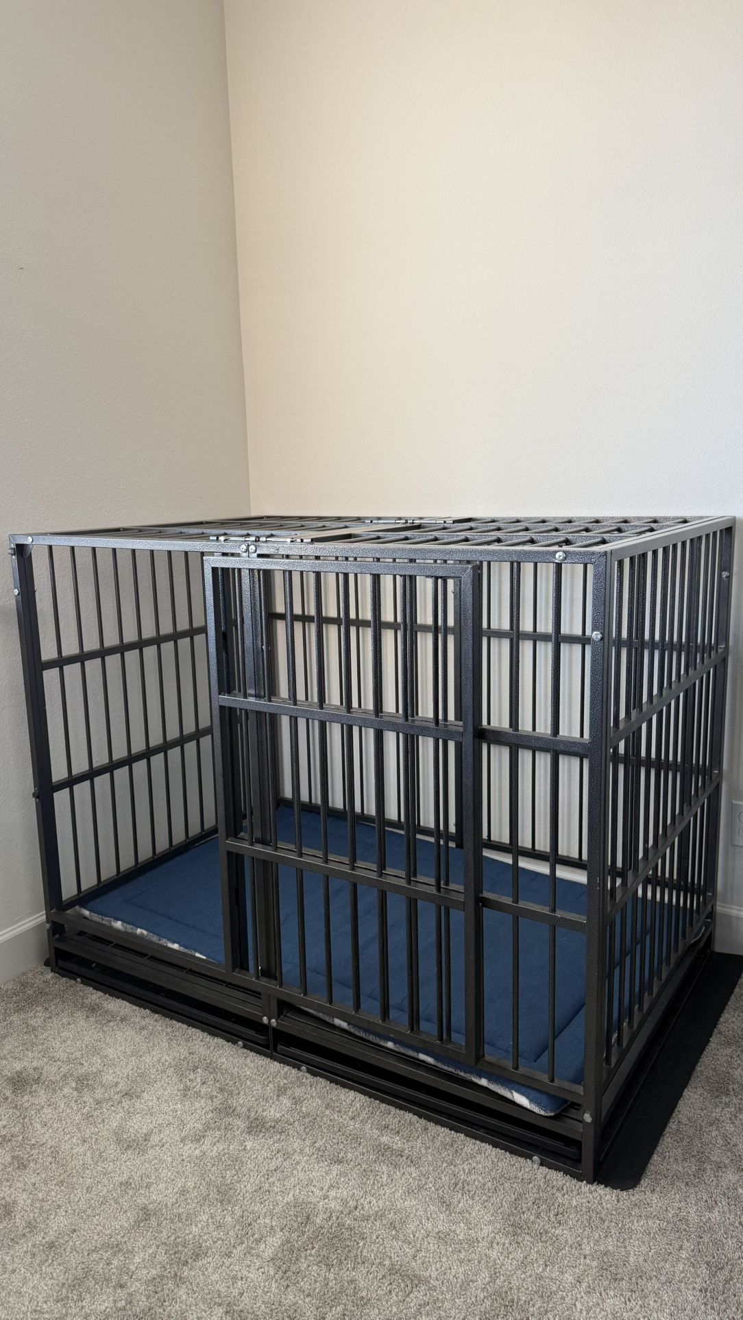 Heavy Duty Dog Crate