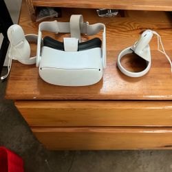 Meta Quest 2 VR Headset