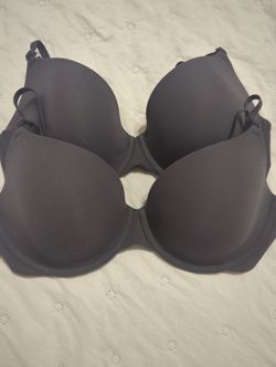 SKIMS Fits Everybody T-shirt Bra 36C X 2