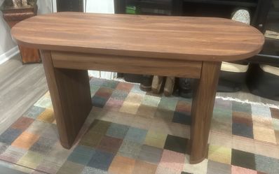 Better Homes & Gardens Juliet 54” Walnut Desk / Escritorio Juliet Nogal 54” – New/Nuevo  PRICE / PRECIO: $125