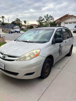 2006 Toyota Sienna