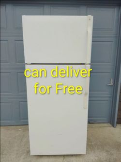 General Electric  Top Freezer Refrigerator 18 Cu Ft