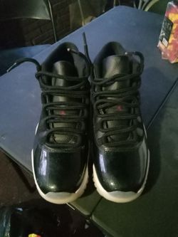 Jordan 11s size 11