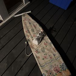 Free ironing board and iron