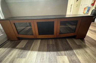 Entertainment center/table
