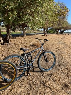 Streetco Chrome Frame Chrome SE bars & Zee cranks