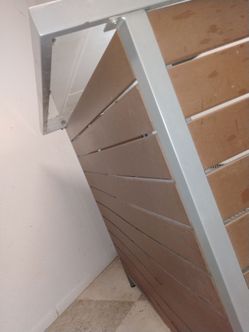Bar stand