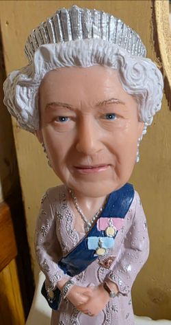 Bobble-Head - THE QUEEN